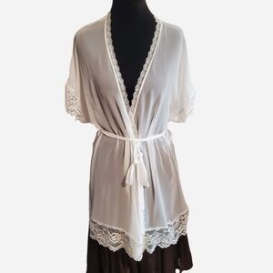 In Bloom by Jonquil Sheer White Lace Trim Robe Size L Bridal AngelCore Romantic